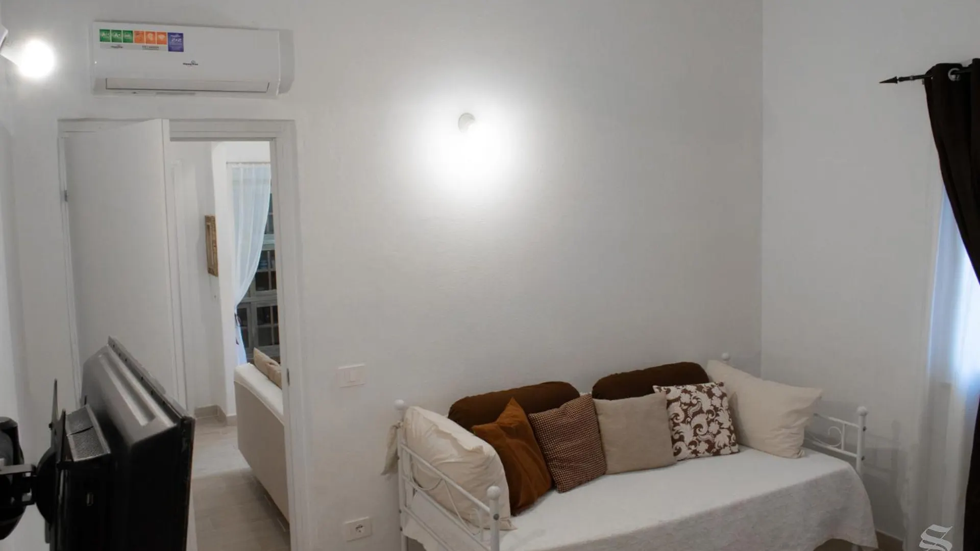 ארזח'ינה Sara'S Apartments