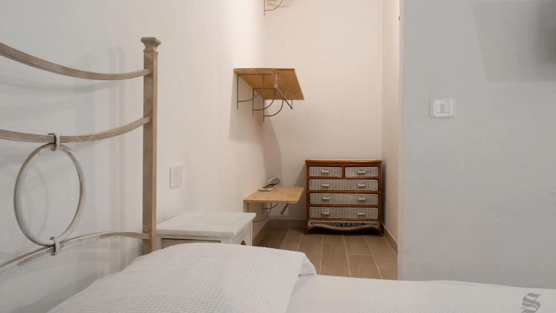 ארזח'ינה Sara'S Apartments
